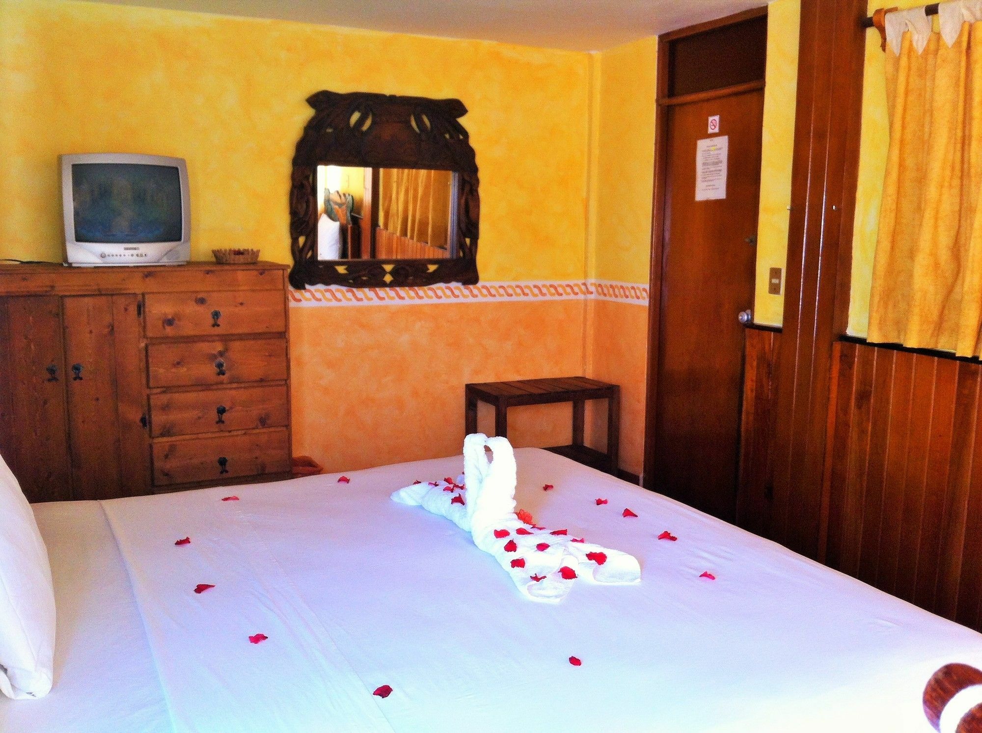 Hotel Casa De La Palma Bed & Breakfast Zihuatanejo Ngoại thất bức ảnh